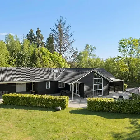 Awesome In With Kitchen * Hadsund