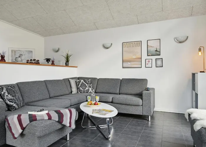 Awesome In With Kitchen * Hadsund